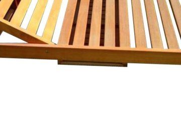 KMH®, Gartenliege aus massivem Eukalyptusholz mit integriertem Tisch (#101018) - 4